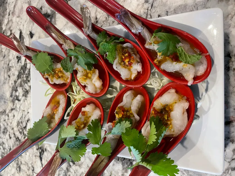 018. Spicy Raw Shrimps