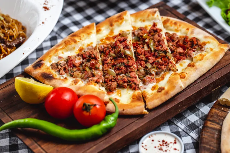 Meat Pide