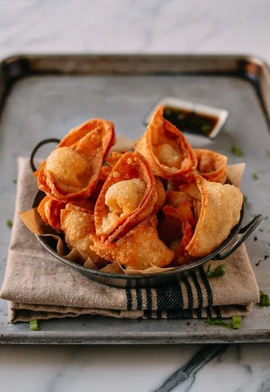 炸云吞 A03. Fried Cheese Wontons (6)
