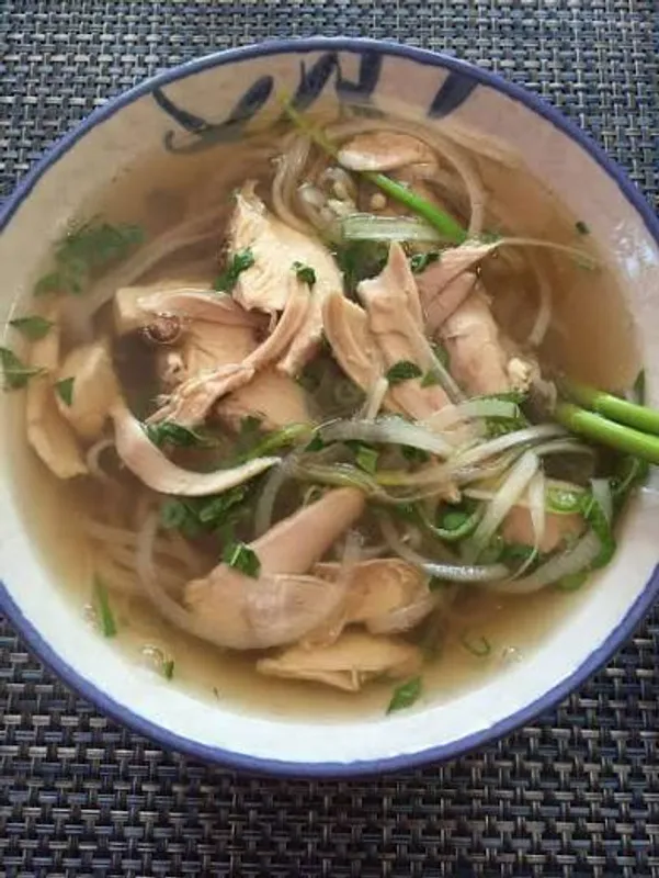 P03.Chicken Noodle Soup (Chicken thigh)
