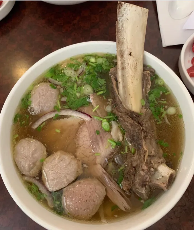 (2) Beef Ribs Noodle Soup