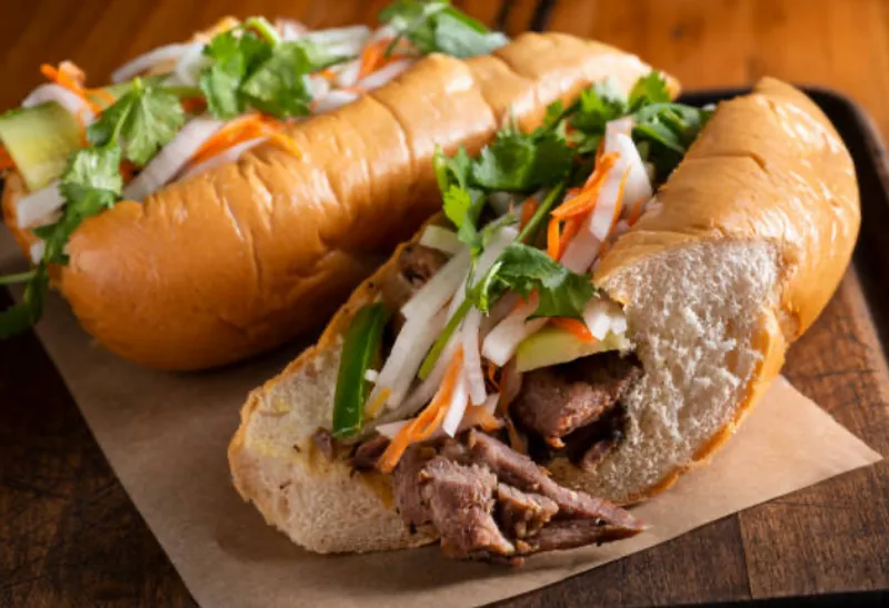 B1. GRILLED PORK BANH MI
