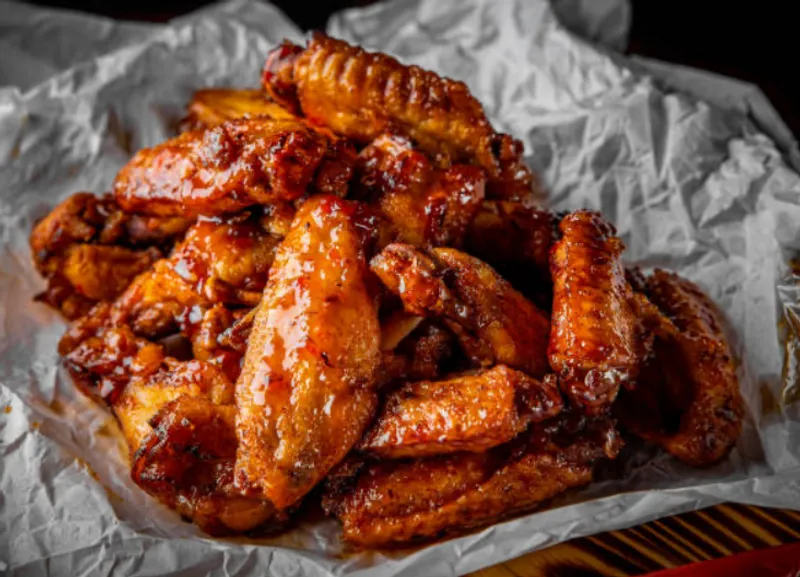 A5. CHICKEN WINGS (7)