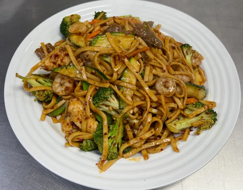 Shrimp Lo Mein
