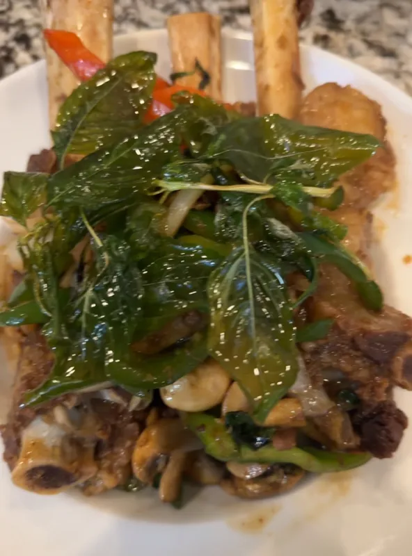 Spicy basil leaves with Ribs(3)
