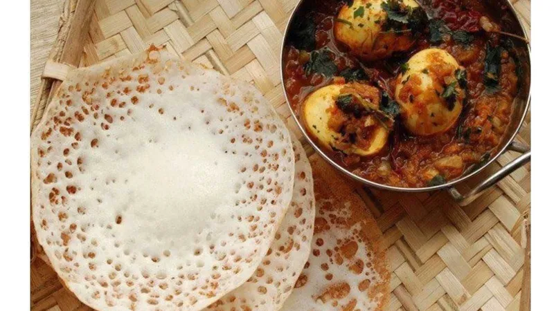 Appam (3)+Egg Curry
