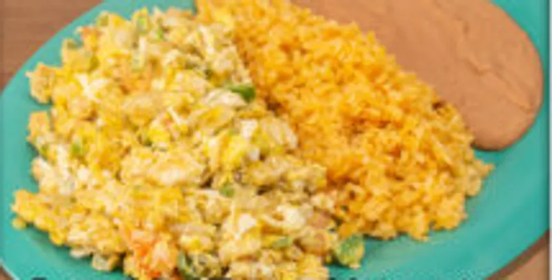 Chilaquiles Con Huevo