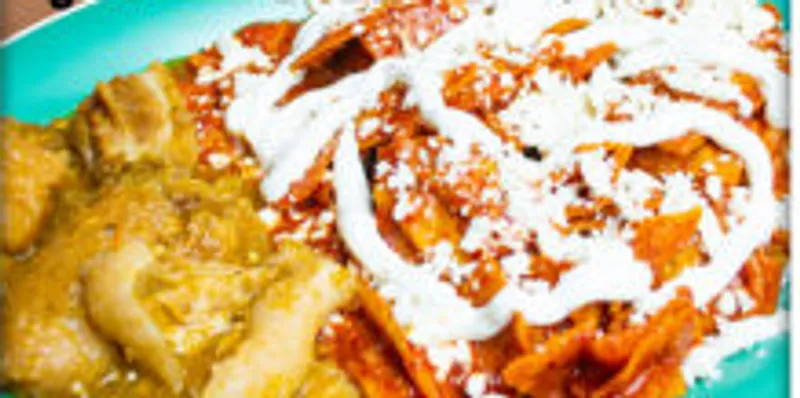 Chilaquiles Con Guiso