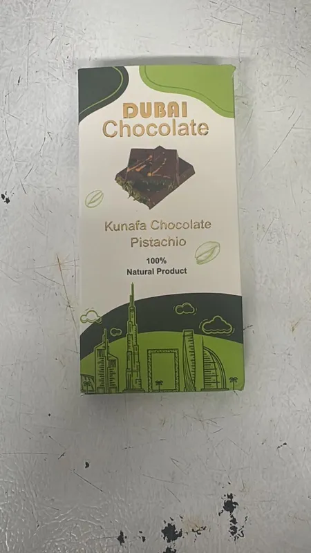 Dubai Kunafa chocolate