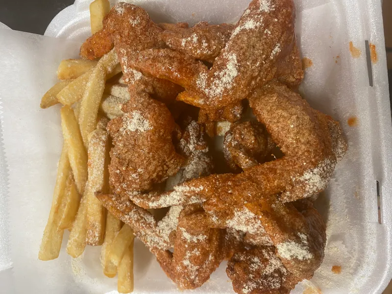 10 Hot whole wings With Fries