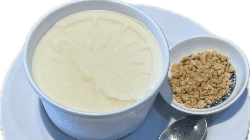 Coconut Ice Cream (12oz)