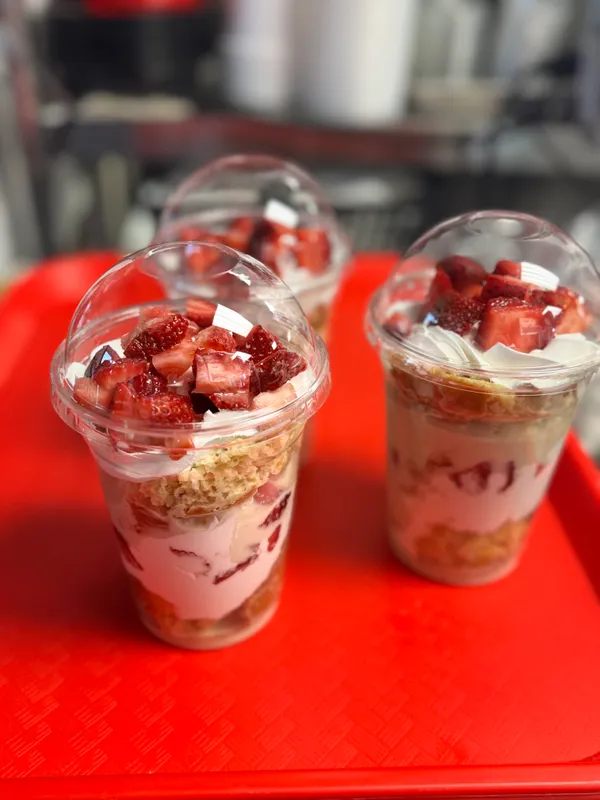 3 Leches bites w/strawberries