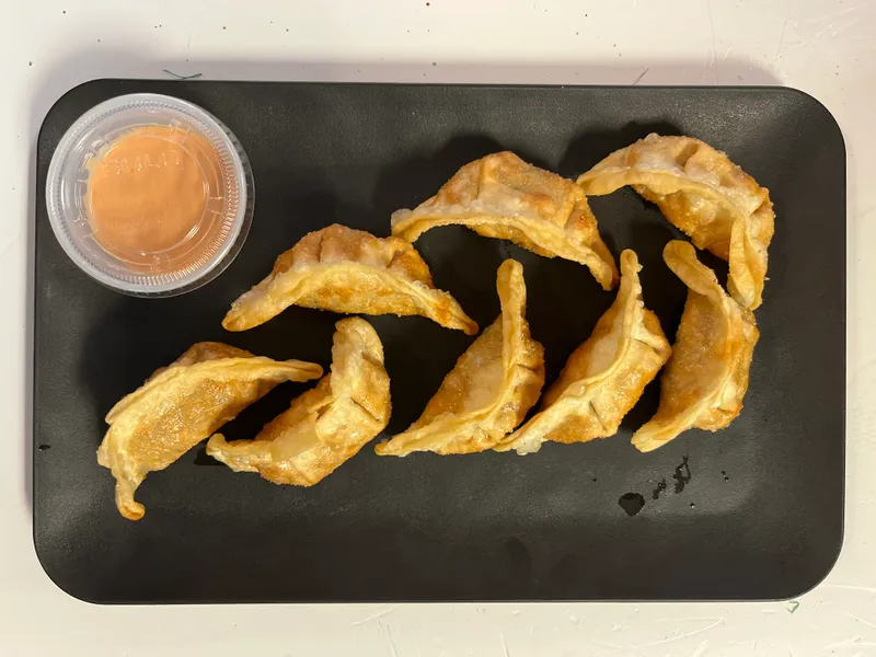 Fried Pork Gyoza (8 pcs)