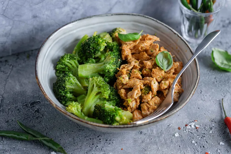 Chicken With Broccoli