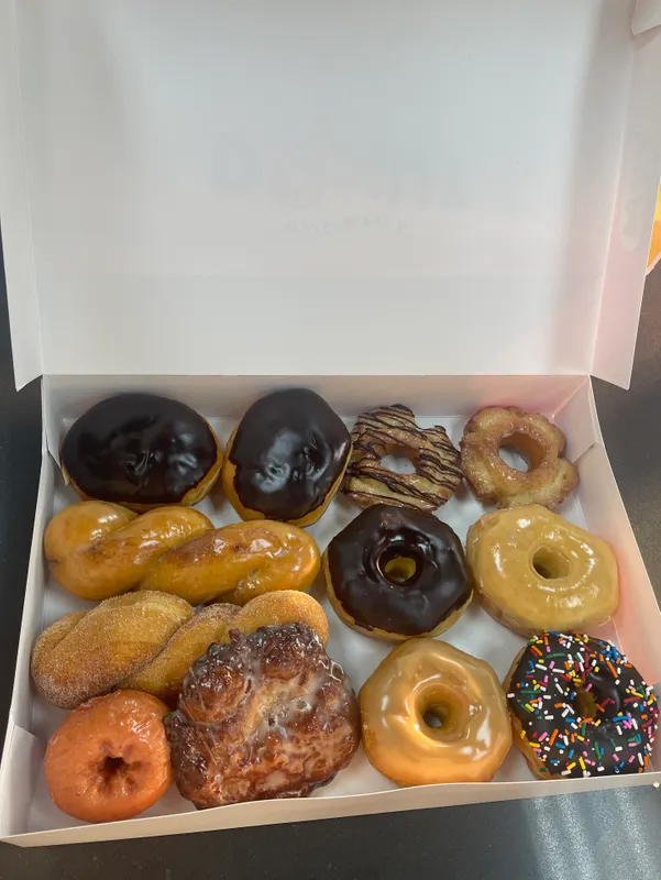 Mixed Dozen (Cake,Raised,Filled,Special)