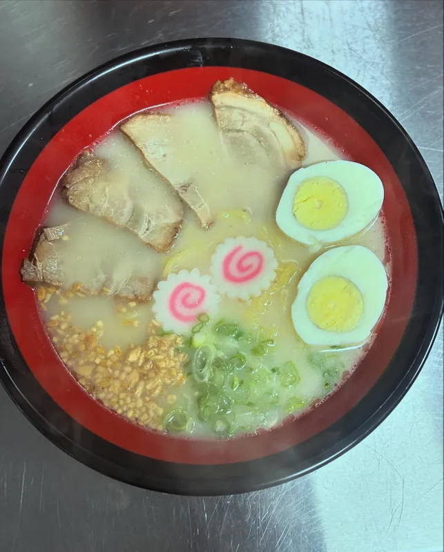 Tonkotsu Ramen (Large)