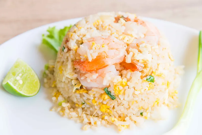 R006. Pineapple Fried Rice