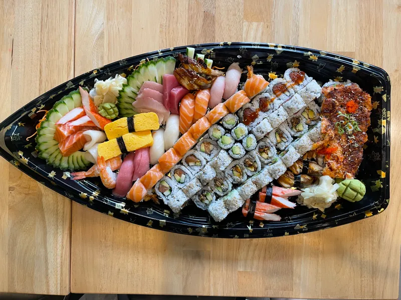 Super Platter (82 Pieces)