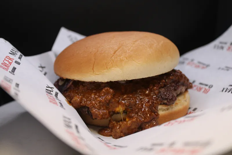 *The Chili cheese Max