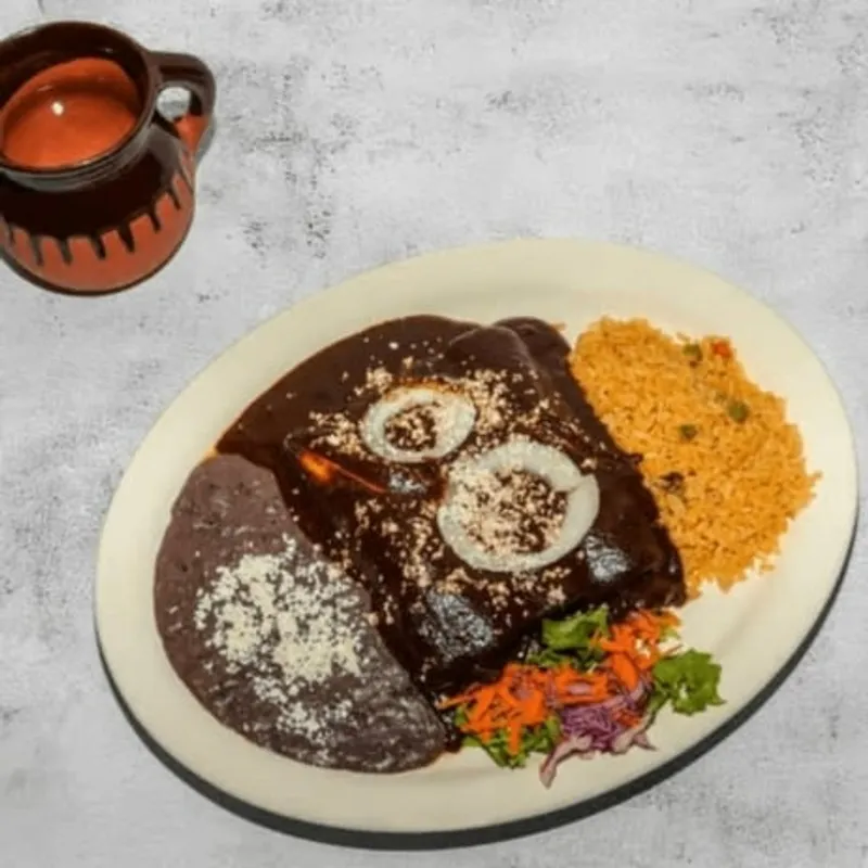 Enchiladas De Mole Poblano
