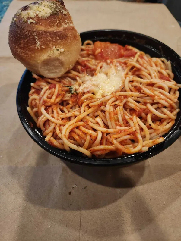 Roma Tomato & Fresh Basil Pasta