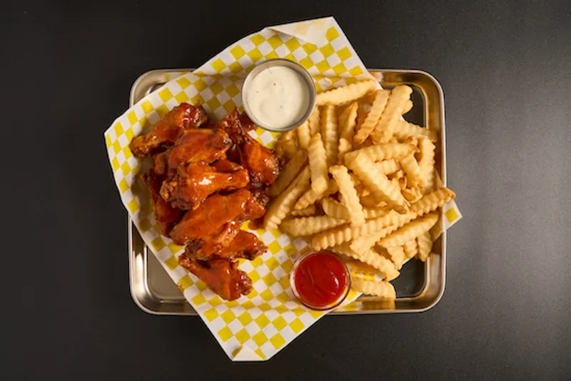 8pc wings with fries and a drink
