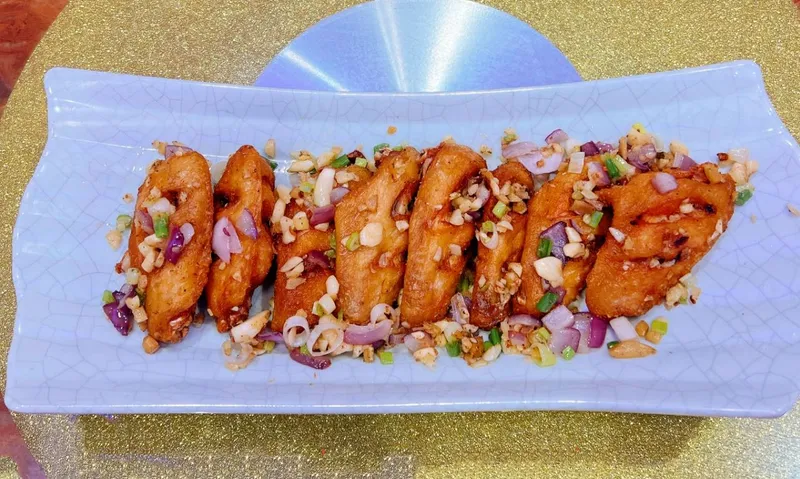 Chicken Wings w. Garlic 蒜香雞翅