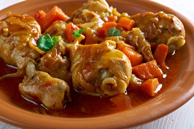 2. Poulet En Sauce/Chicken Sauce