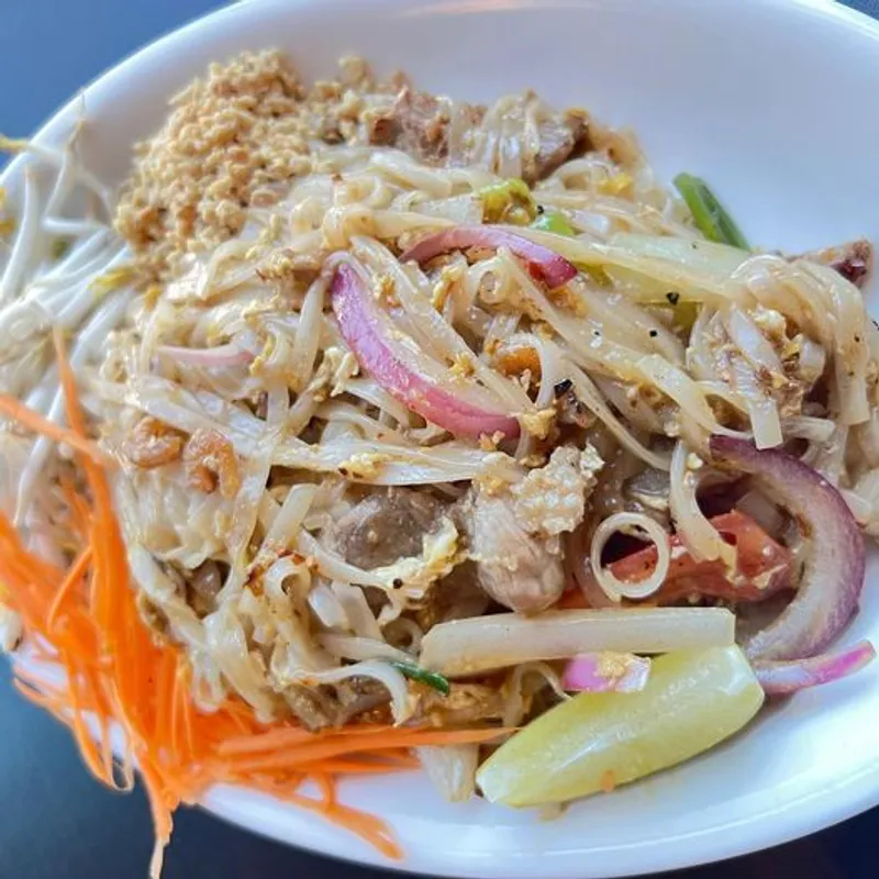 Pad Thai Ban Nork (Country Pad Thai)
