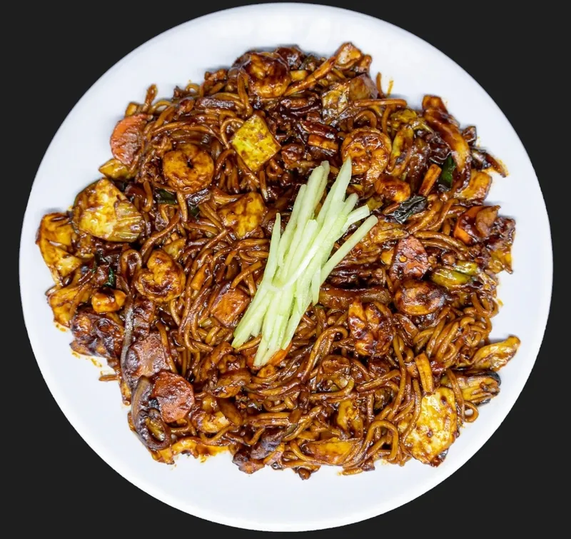 Spicy Stir Fried Jajang(쟁반짜장)