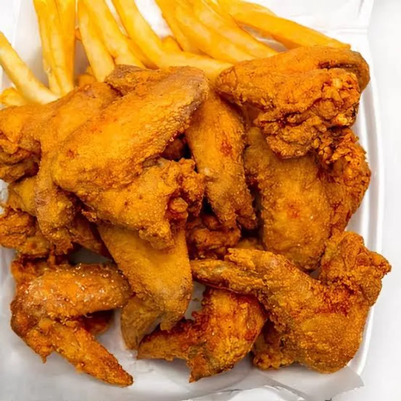 10 Pcs Chicken Wings With Fries