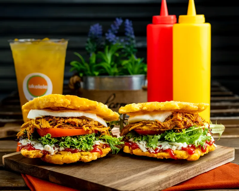 Shredded Chicken Patacon