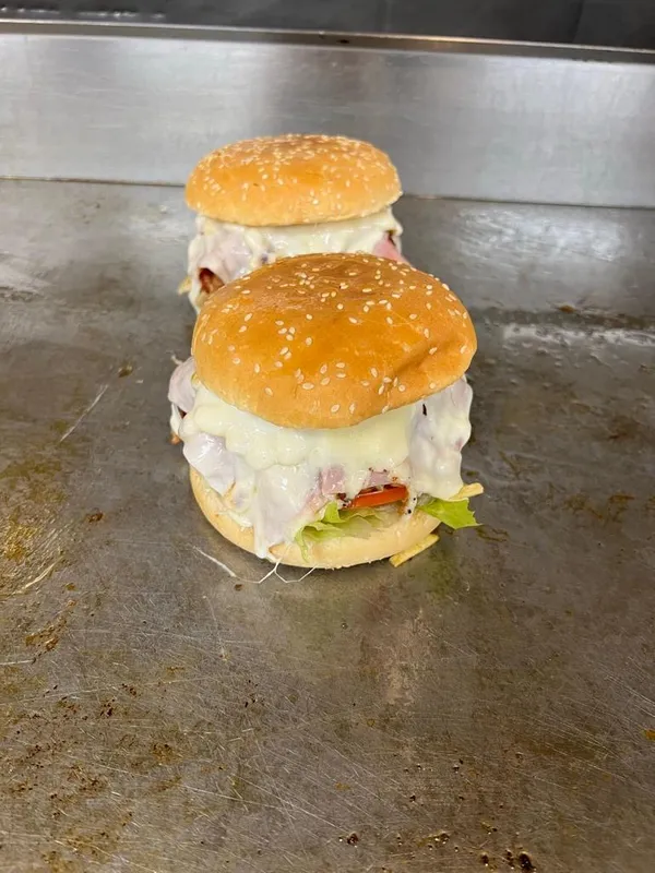 Chicken Dynamite / X-Tudo Frango