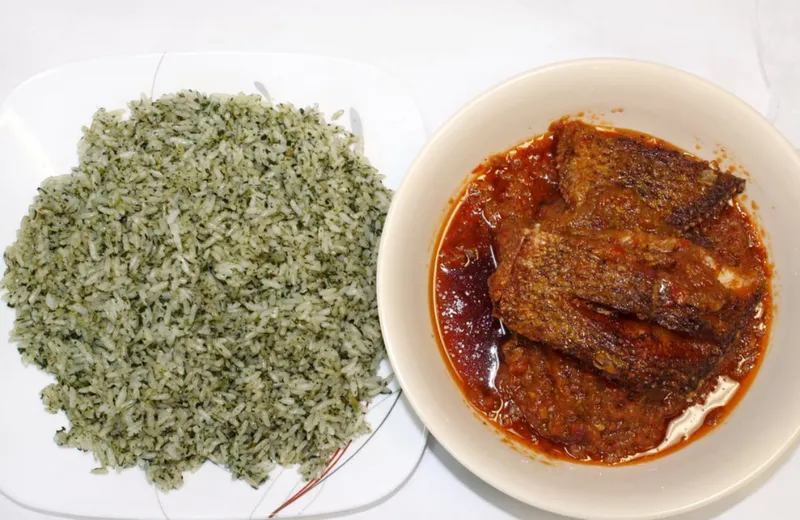 Chuck Rice with Tilapia Fish Gravy