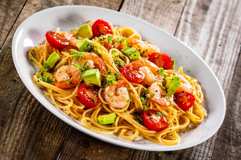 Espaguetis Con Camarones / Spaghetti With Shrimps