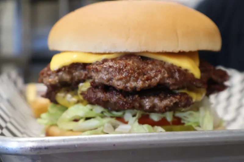 Double Grill Cheseeburger