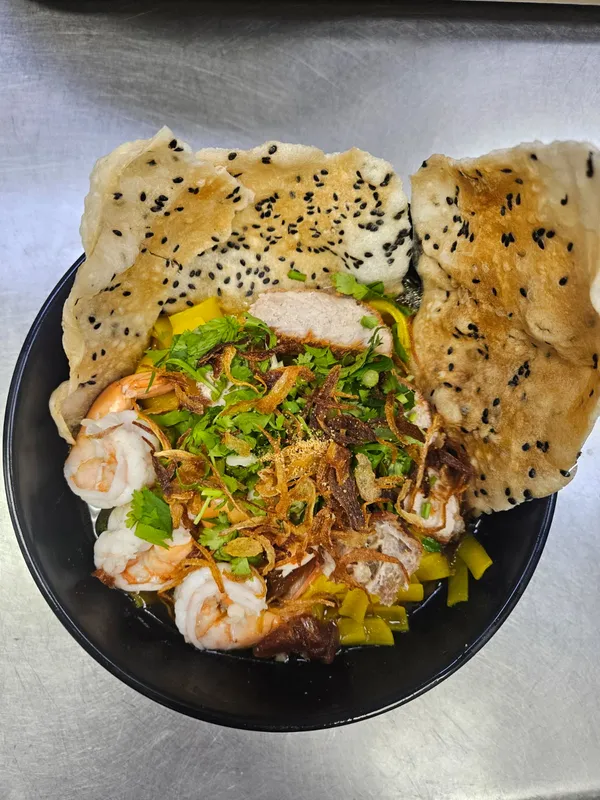 30. Mi Quang Thit - Tom