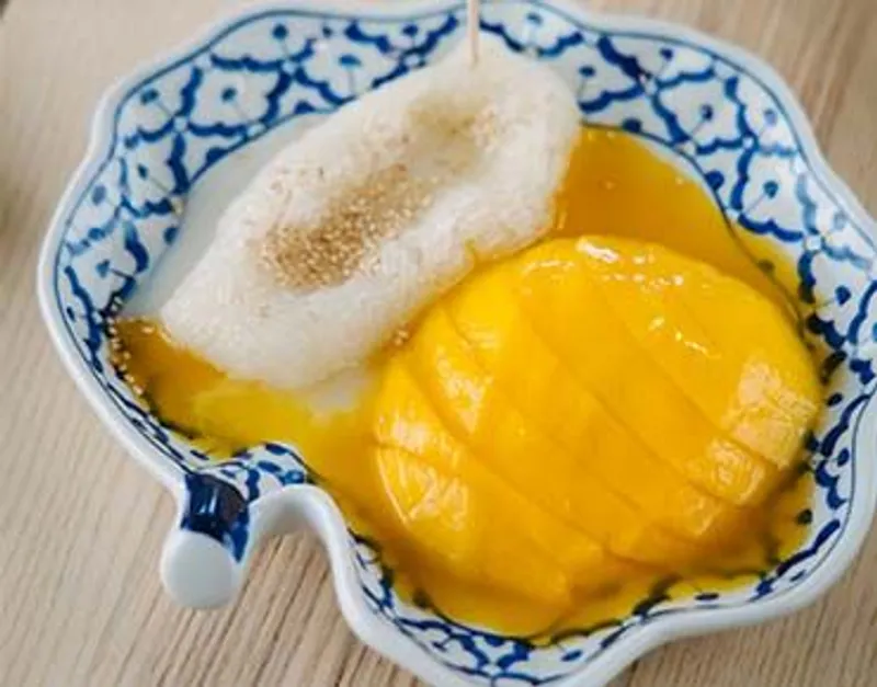 Sticky Rice With Mango