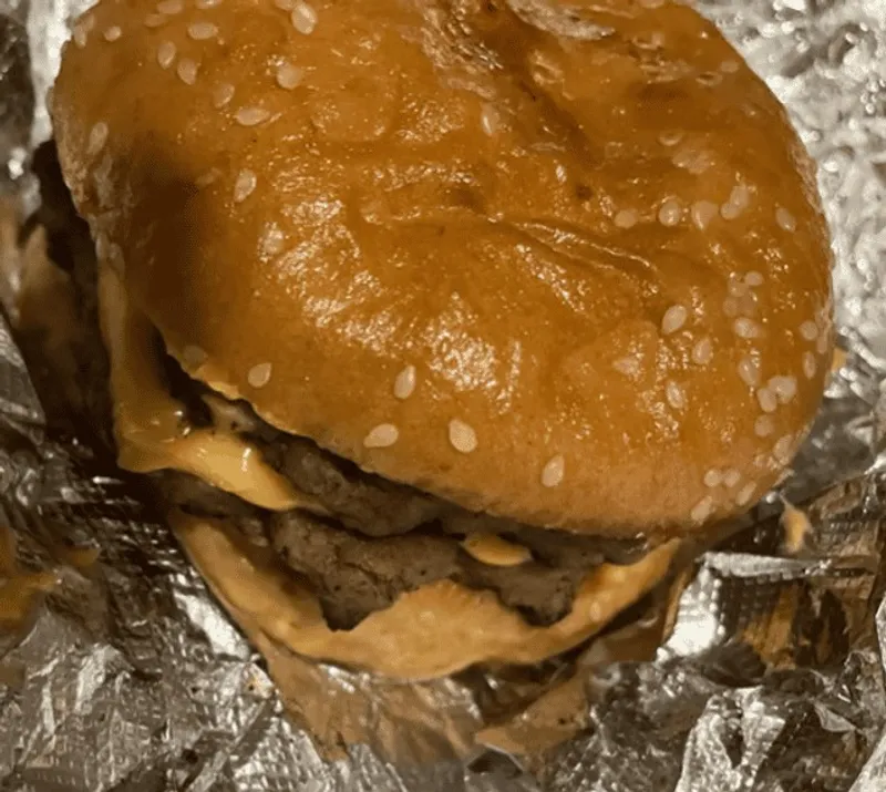 Gyro Cheeseburger