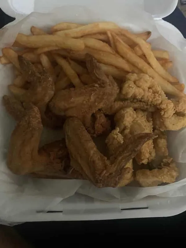 #6. Wings & Catfish Nuggets