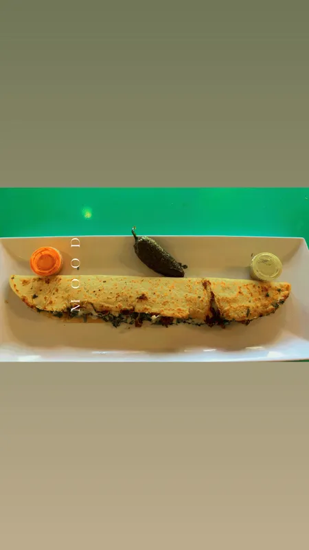 Quesadilla de maiz( corn quesadilla