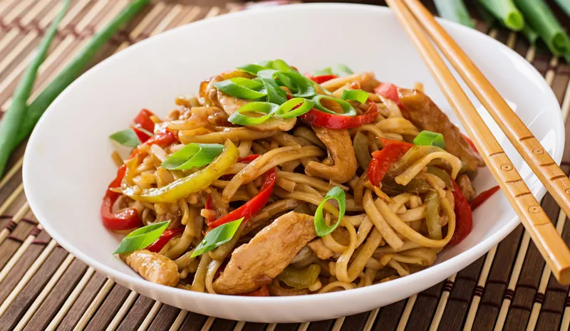 Chicken Lo Mein