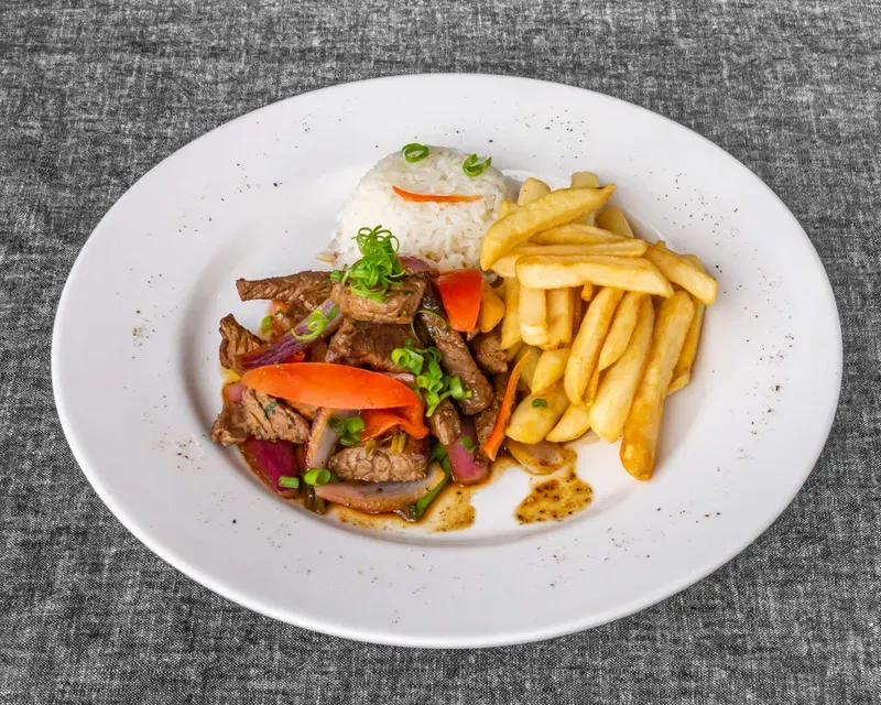 Lomo Saltado