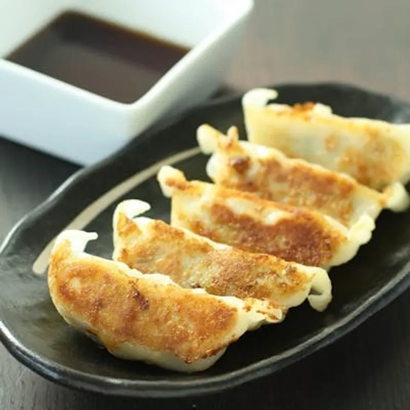 Gyoza (Beef 6 Pcs)