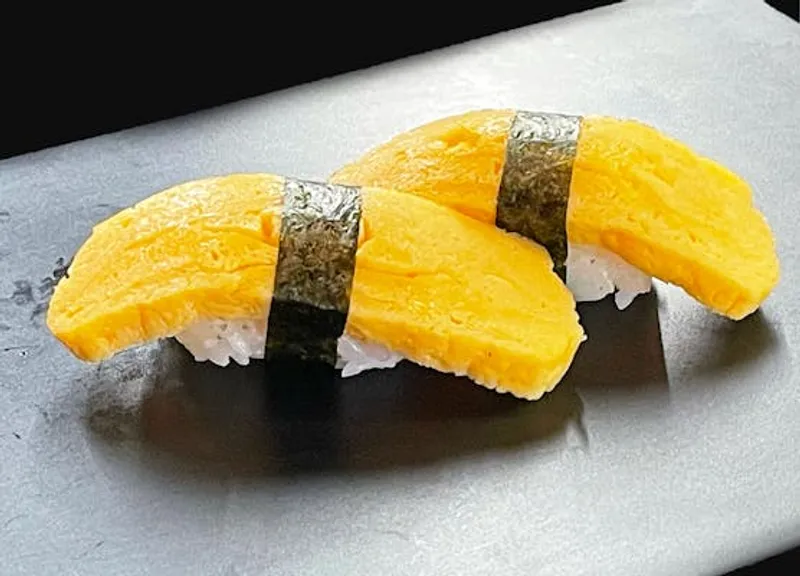 Cooked Egg Sushi