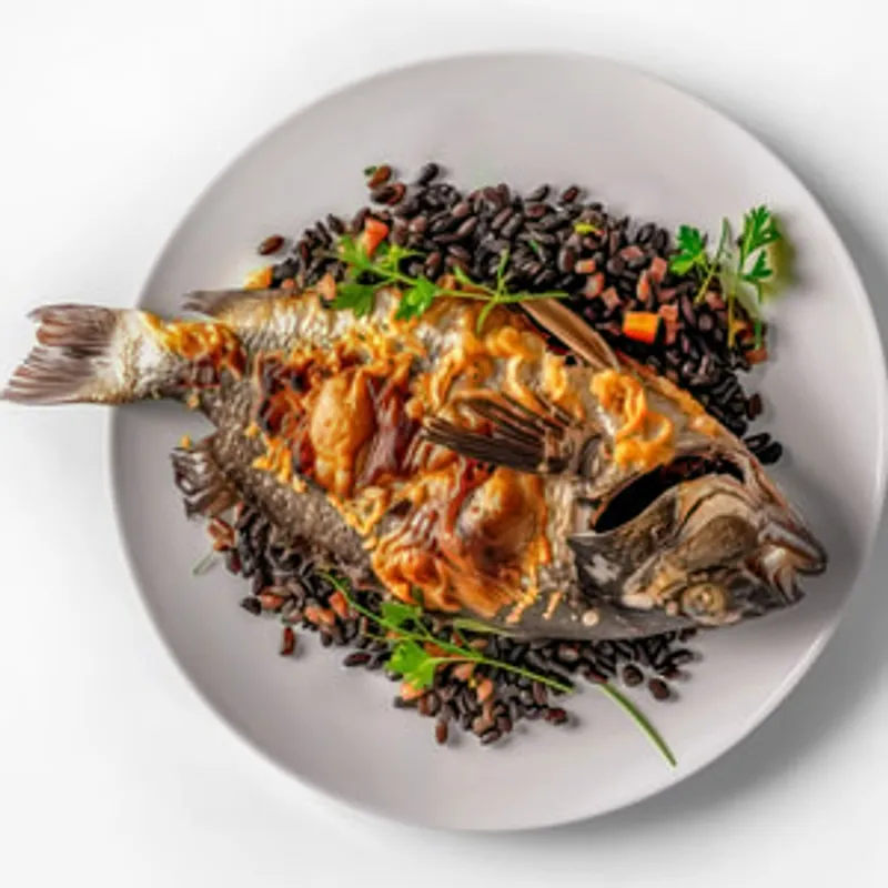 2. Fried Whole Fish / Poisson Frit