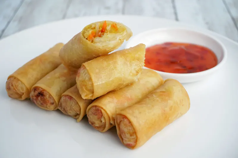 1. Spring Rolls (2 Pcs)