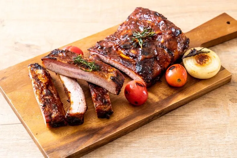 106. BBQ Spare Ribs