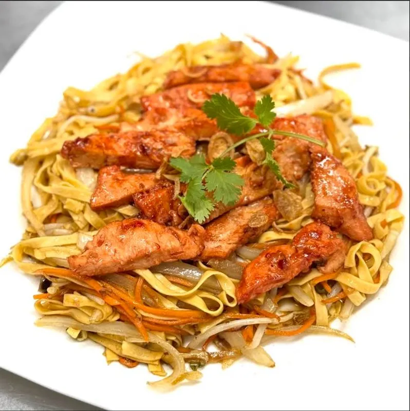 22. Grilled Chicken Lo Mein
