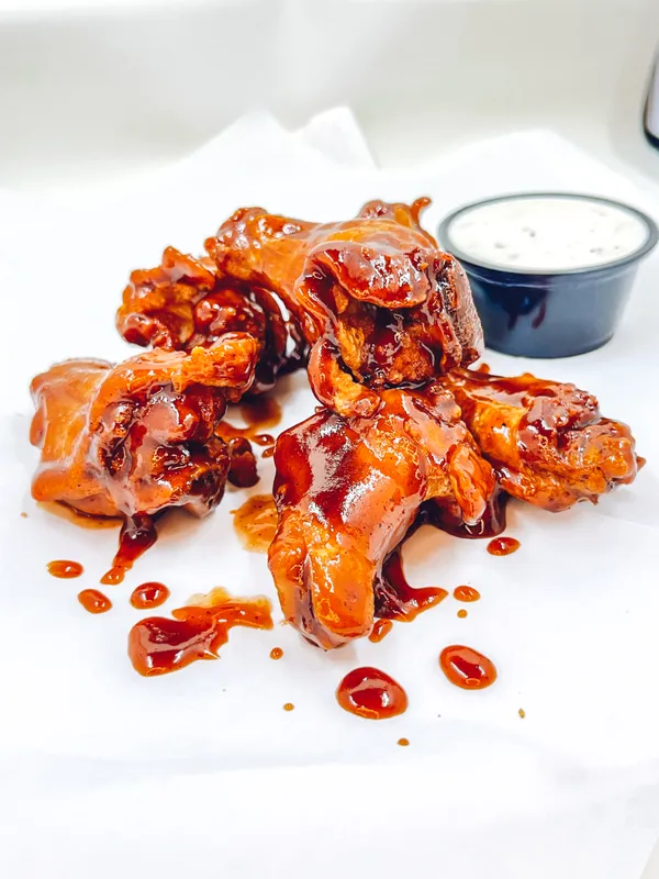 Smackin' Traditional 12pc ( Wings ONLY)